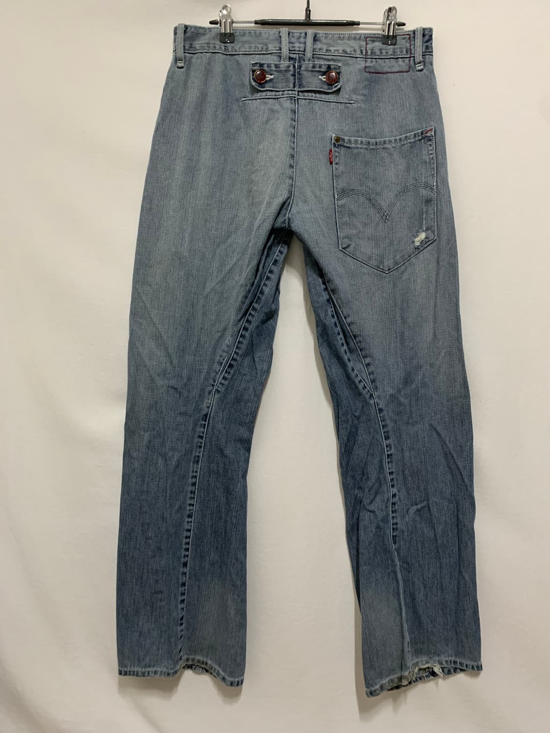 리바이스 엔지니어드진 연청바지 상품이미지2