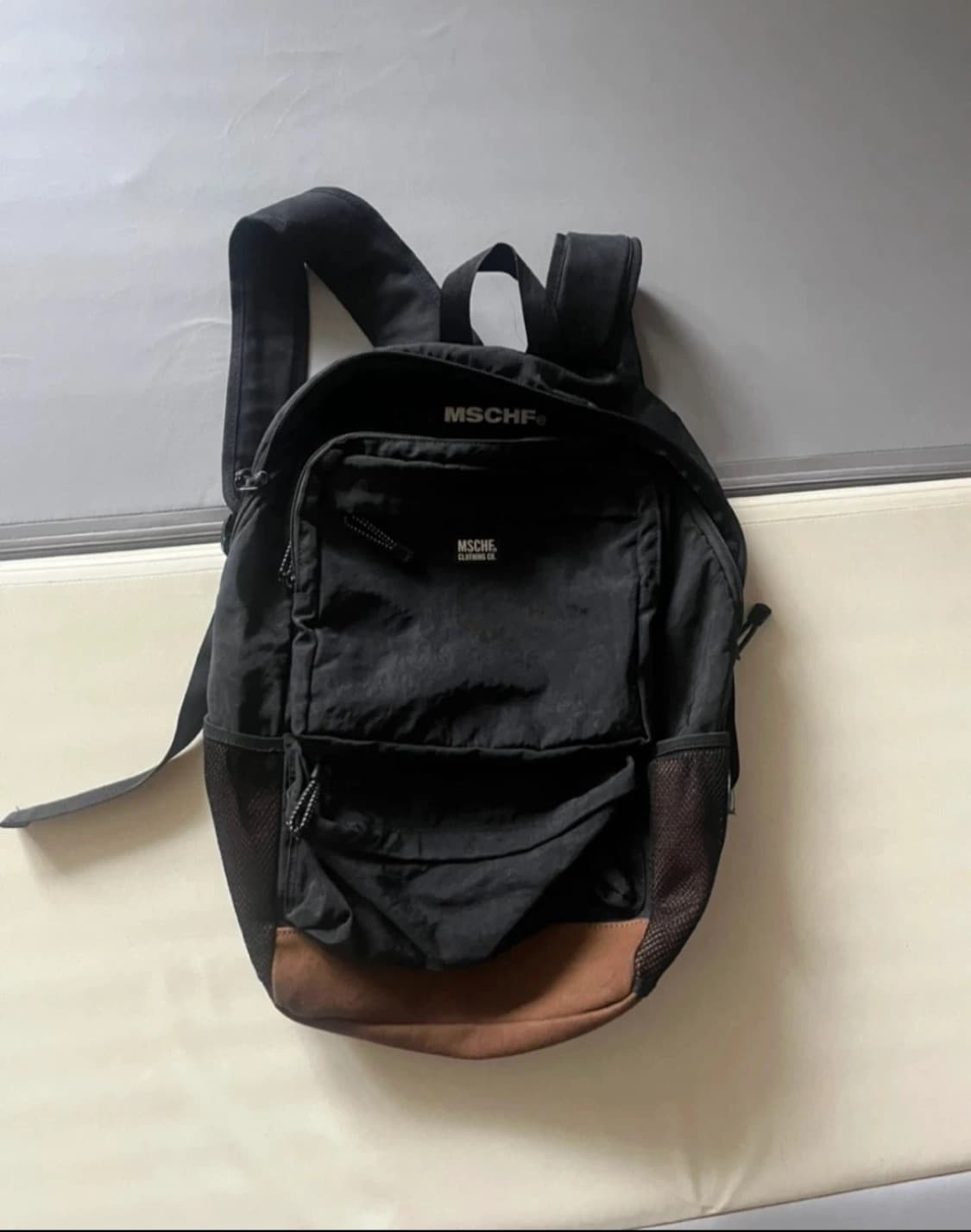 미스치프 백팩 상품이미지1