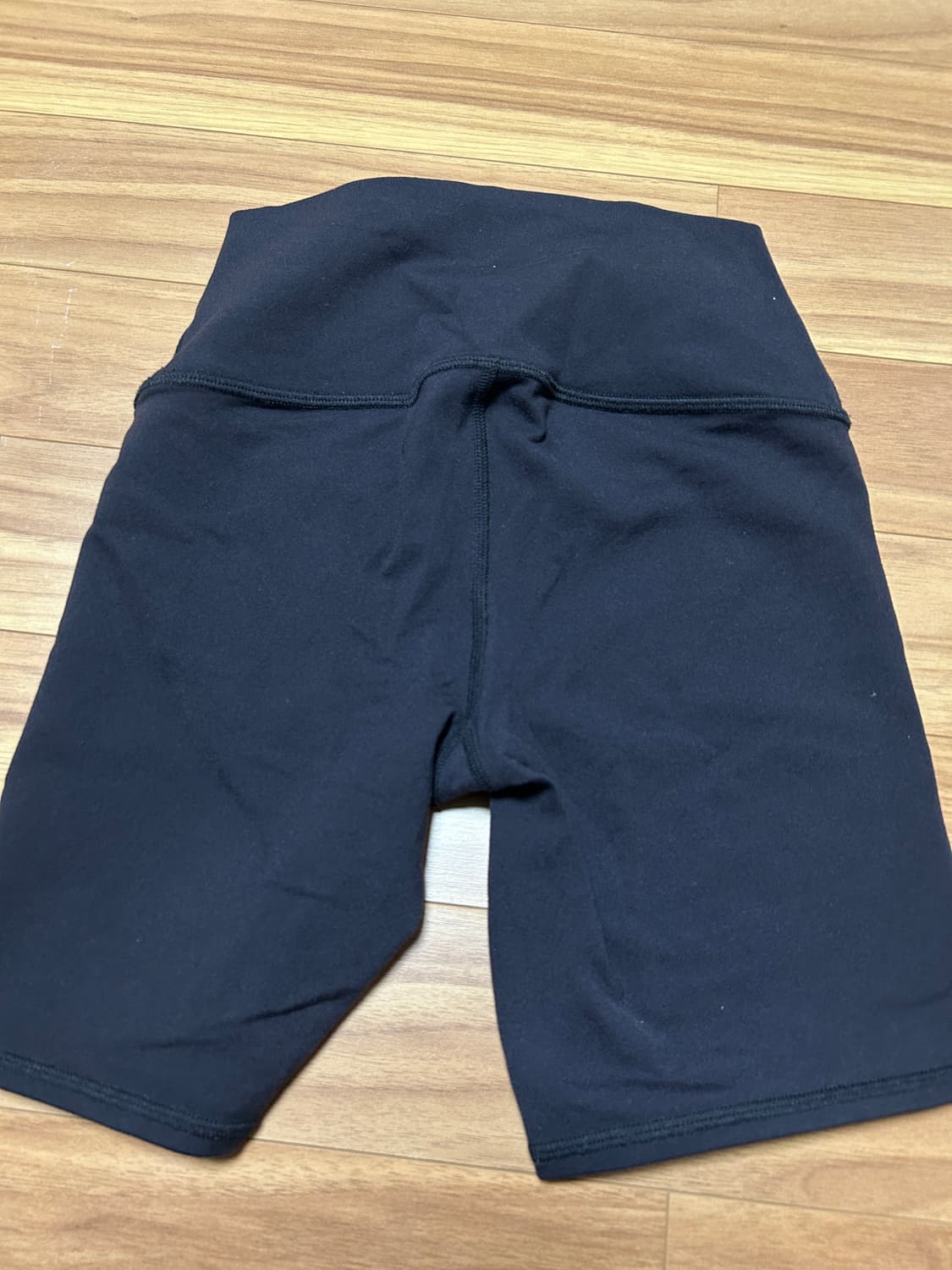 Alo yoga 레깅스 쇼츠 상품이미지4