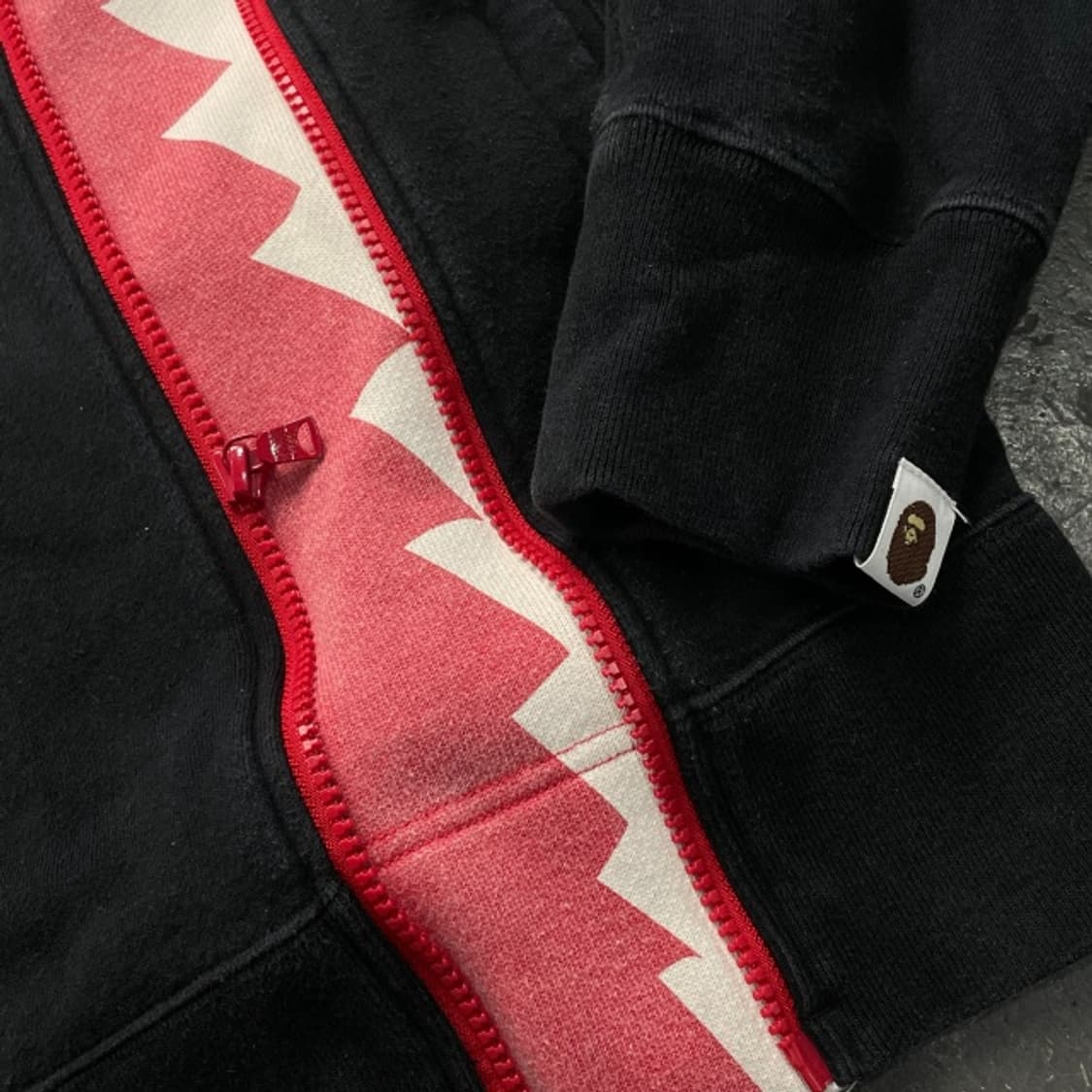 105 베이프 샤크 후드집업  상품이미지3