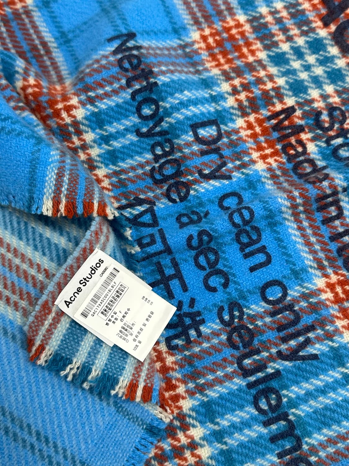 아크네 스튜디오 체크 목도리 상품이미지3