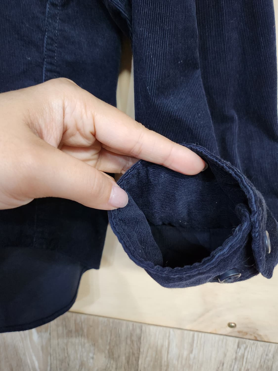 511) 유니클로 코듀로이 똑딱이 셔츠 상품이미지5