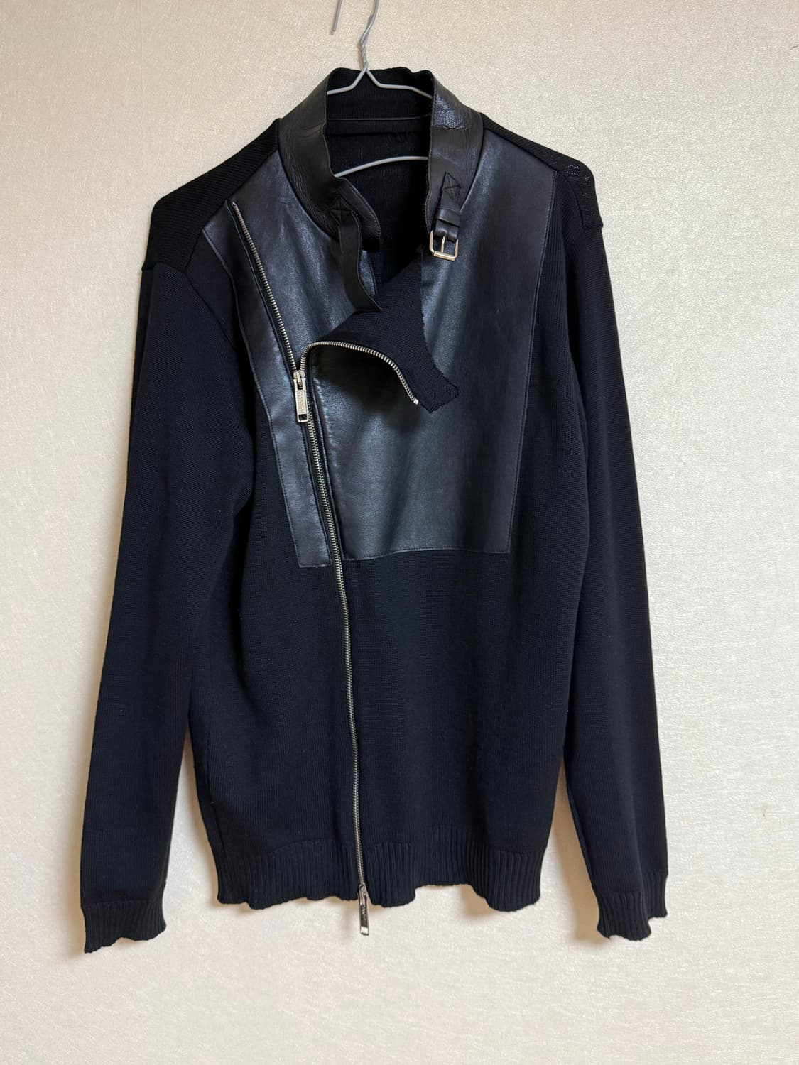 가에타노 나바라 비대칭 레더 펜싱자켓 상품이미지1