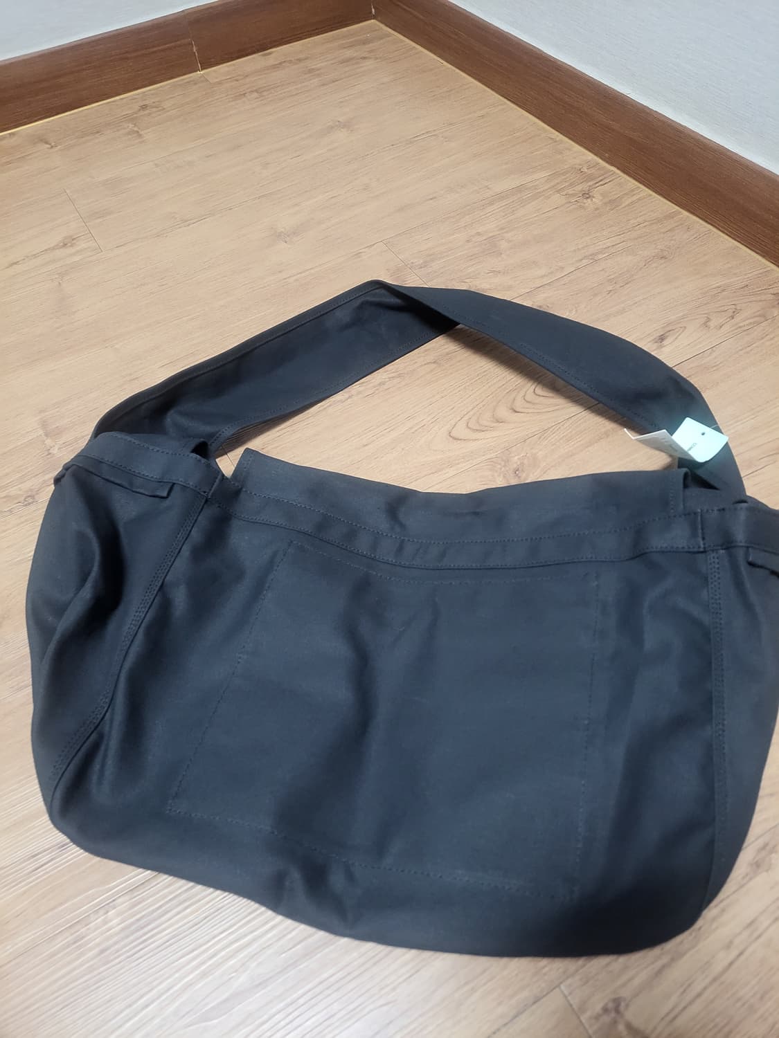 꼼데가르송 스트로베리 메신저백 상품이미지2