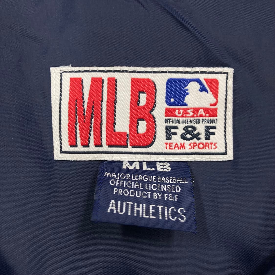 MLB 00s LA다저스 네이비 컬러 바람막이 상품이미지6