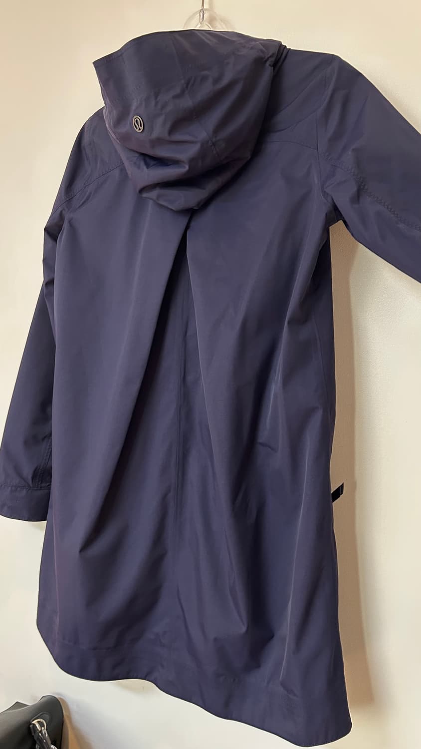 룰루레몬 바람막이 (우비로 사용가능) 상품이미지4