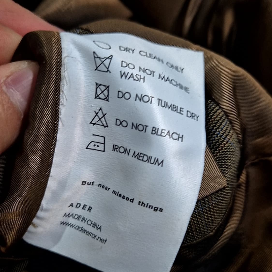 아더에러 데미지 블레이져 상품이미지8