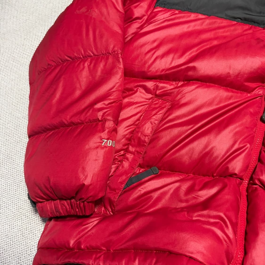 노스페이스 700 눕시 패딩 상품이미지3