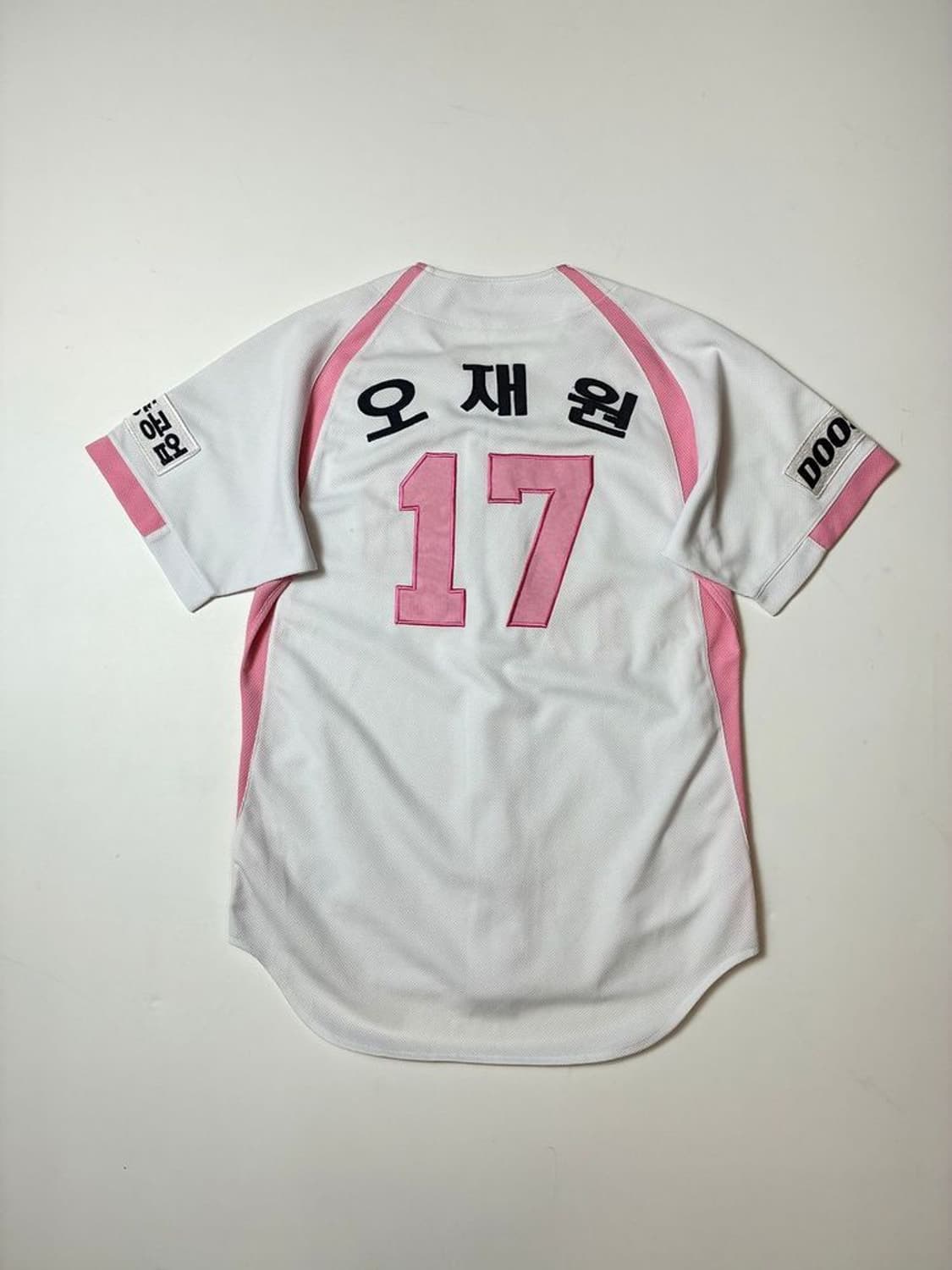 두산베어스 17 오재원 핑크 유니폼 PN8981 상품이미지1