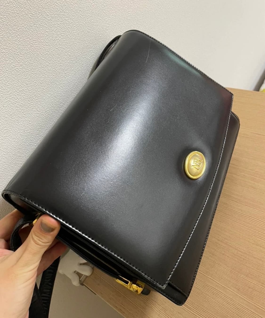 니나리치 블랙 가죽 숄더백 상품이미지3