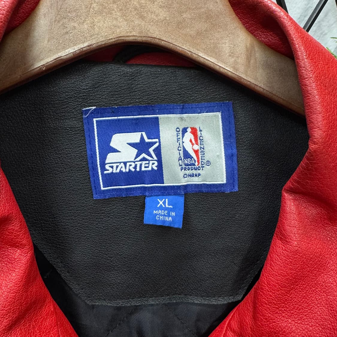 90s 스타터 X 시카고불스 NBA 가죽자켓 후면 빅로고 디테일 레드 상품이미지7