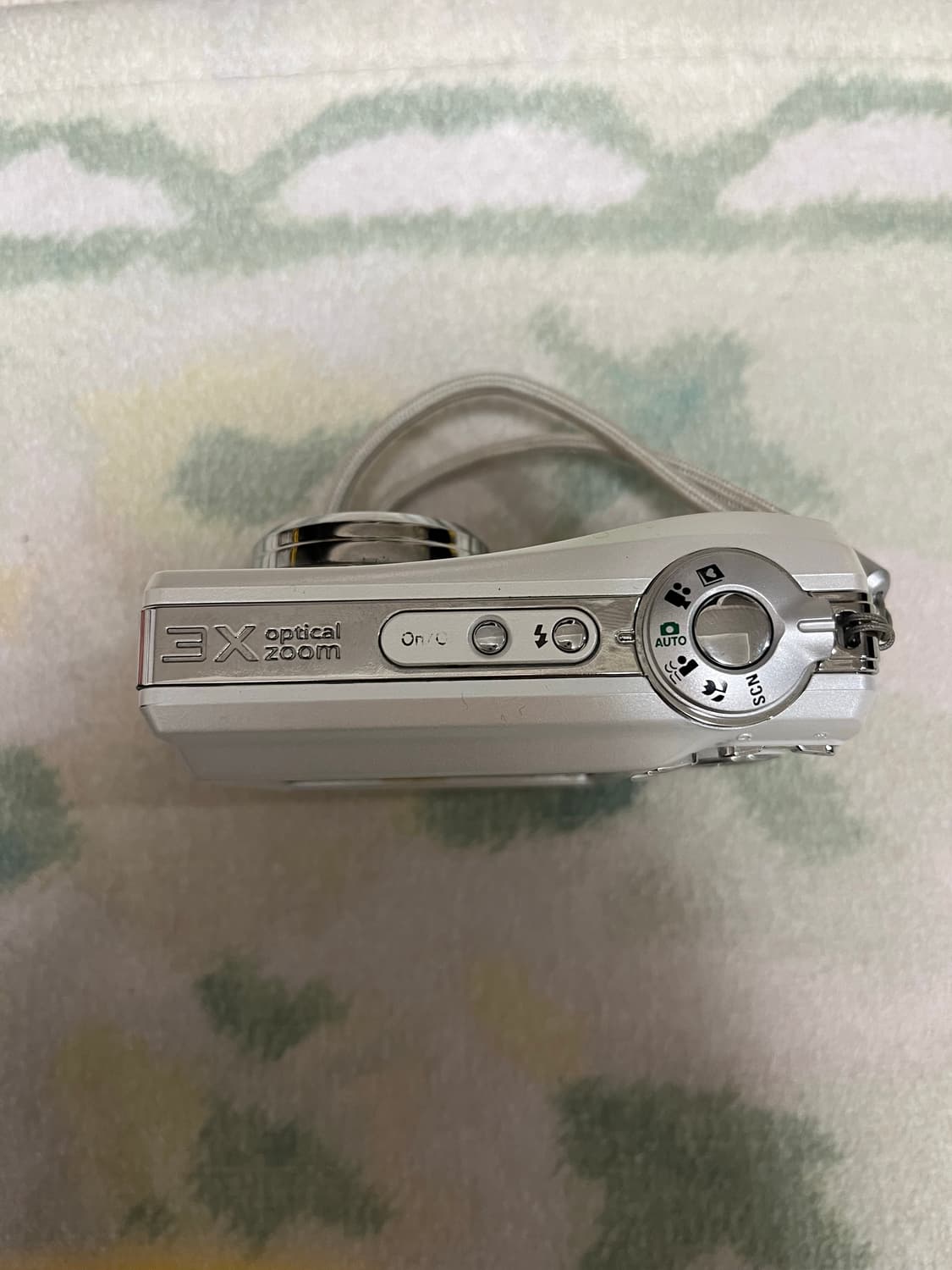 코닥 이지쉐어 c613 펄 화이트 빈티지 카메라 상품이미지3