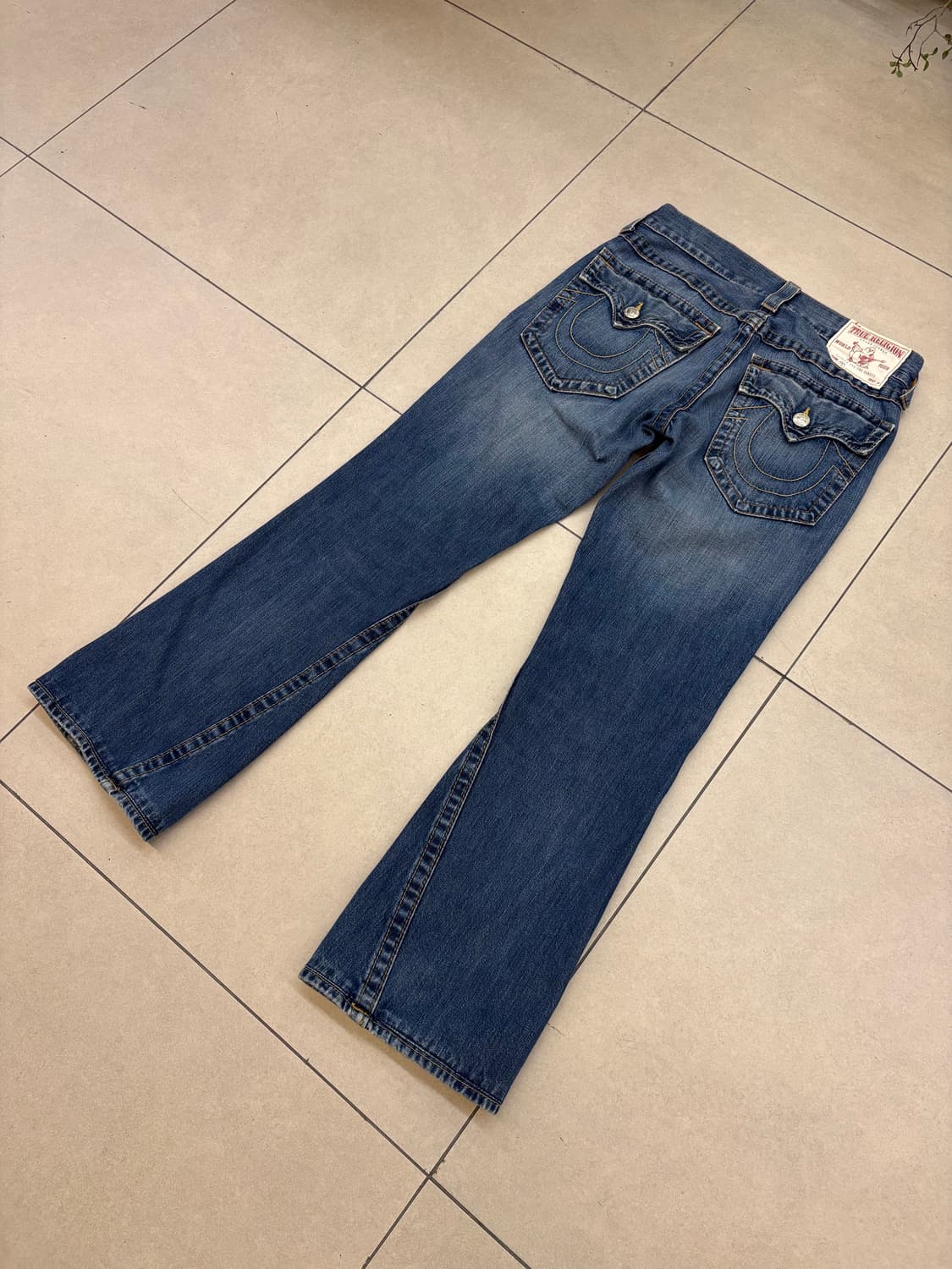 트루릴리전 JOEY 부츠컷 데님 상품이미지5