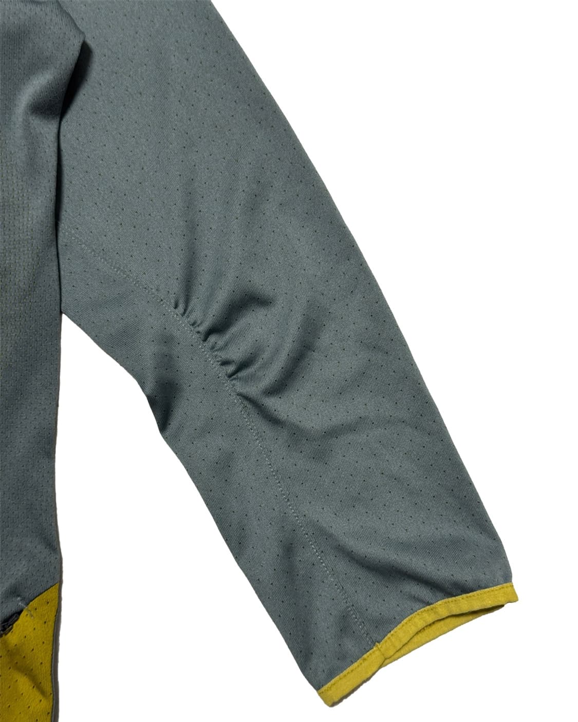 15SS 나이키 X 갸쿠소우 3/4 러닝슬리브 상품이미지3