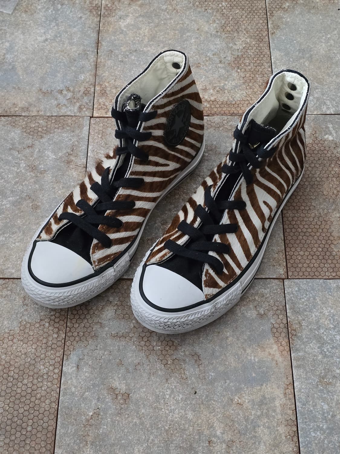 (235)컨버스 척테일러 올스타 지브라 송치 하이 상품이미지1