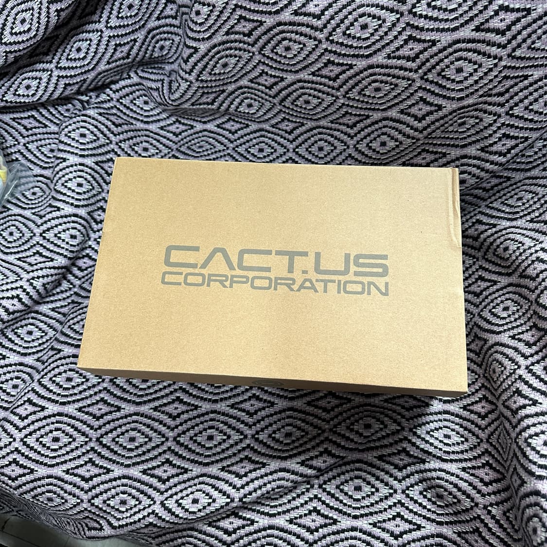 트레비스 스캇 에어맥스 1 캑터스 골드 상품이미지9