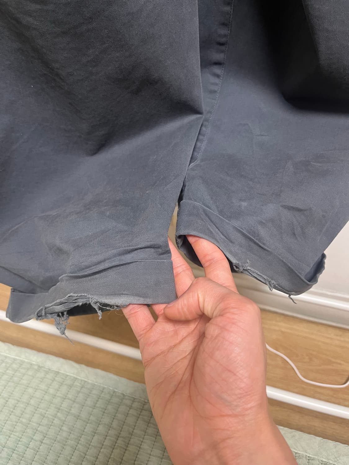 빔즈 SSZ 24년도 겟 헤머드 치노 팬츠 그레이 상품이미지7