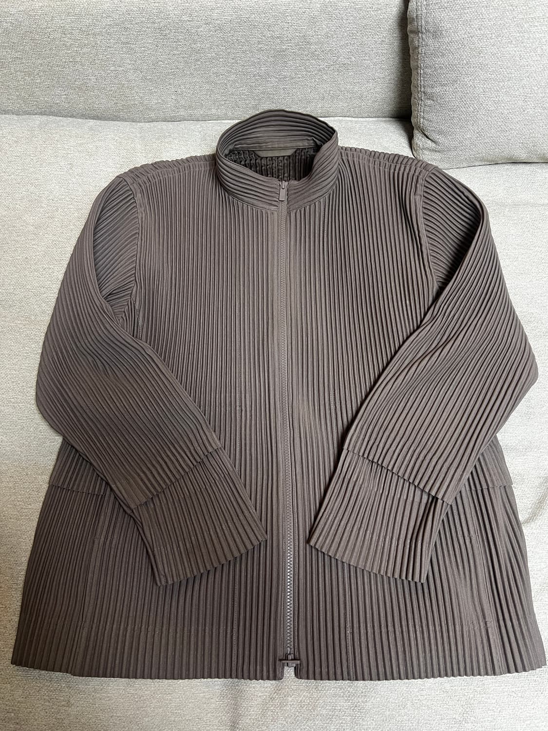 옴므플리세 셋업 상품이미지2