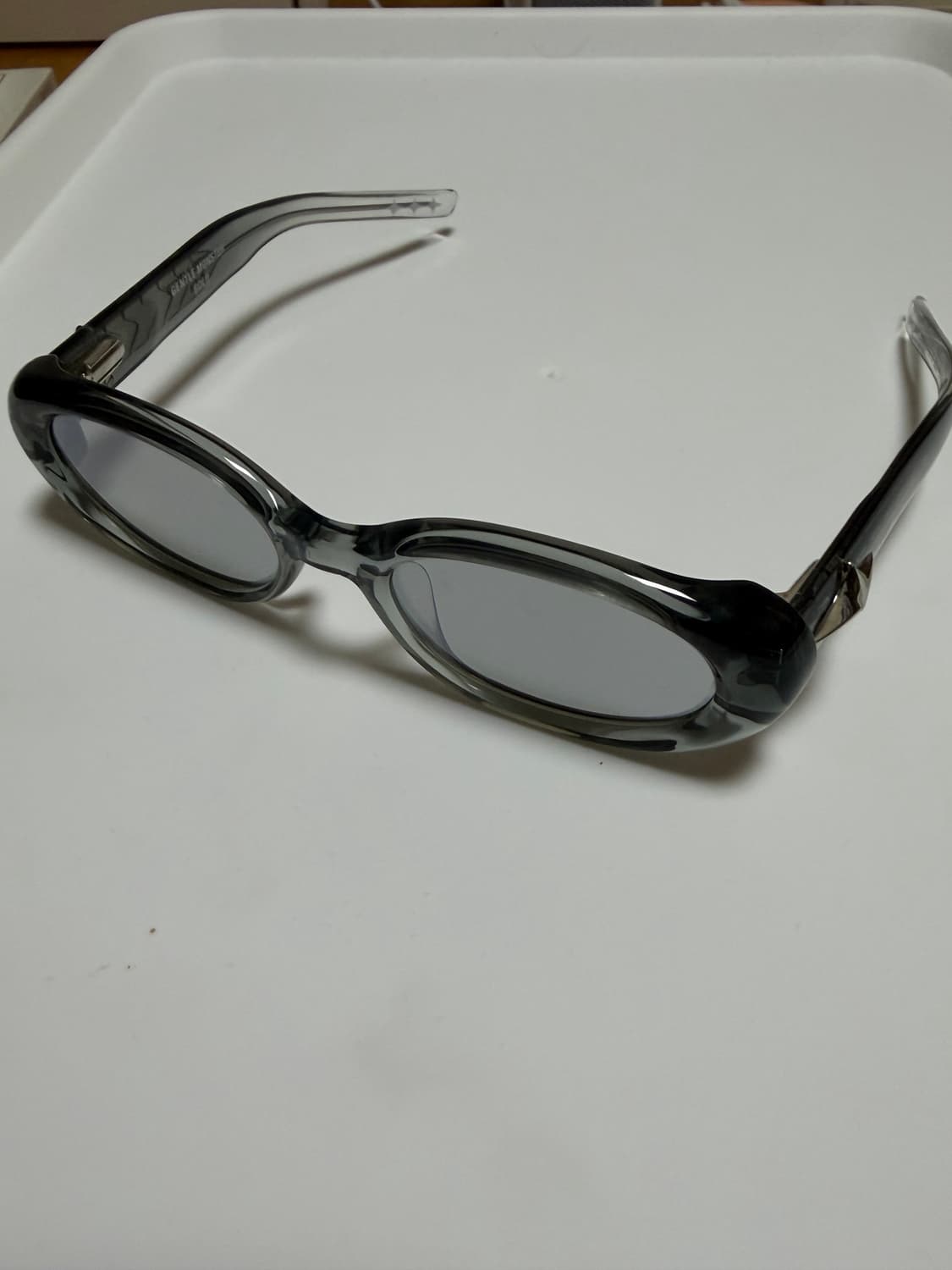 젠틀 몬스터 오라 GC5 반투명 그레이 상품이미지5