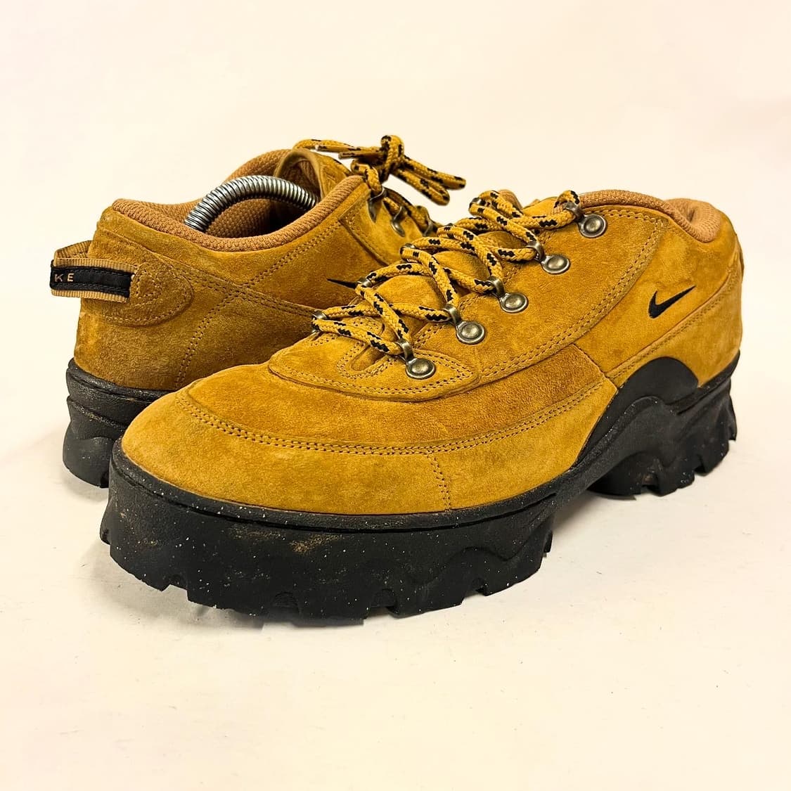 나이키 라하르 로우 상품이미지1