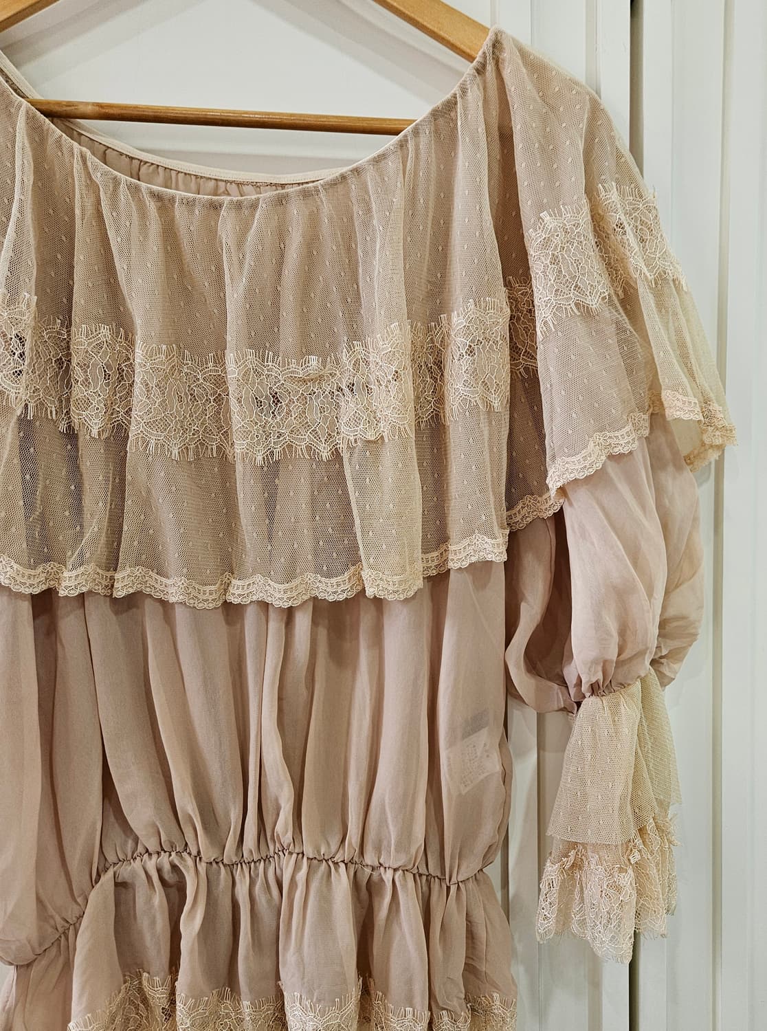 레이스 케이프 블라우스 상품이미지3