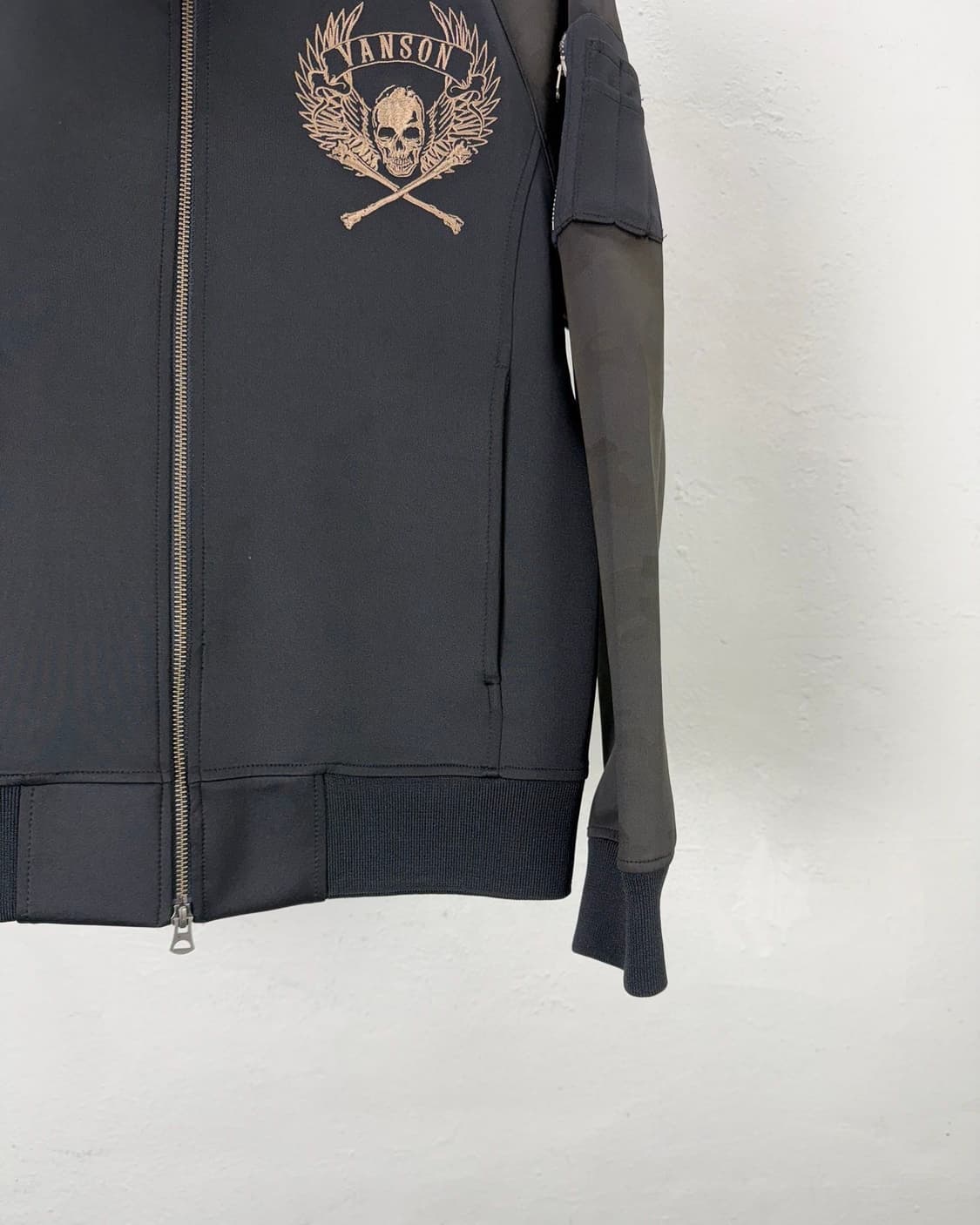 벤슨 톤톤 폴리아미드 스컬 본 텍스타 트랙 자켓 상품이미지5