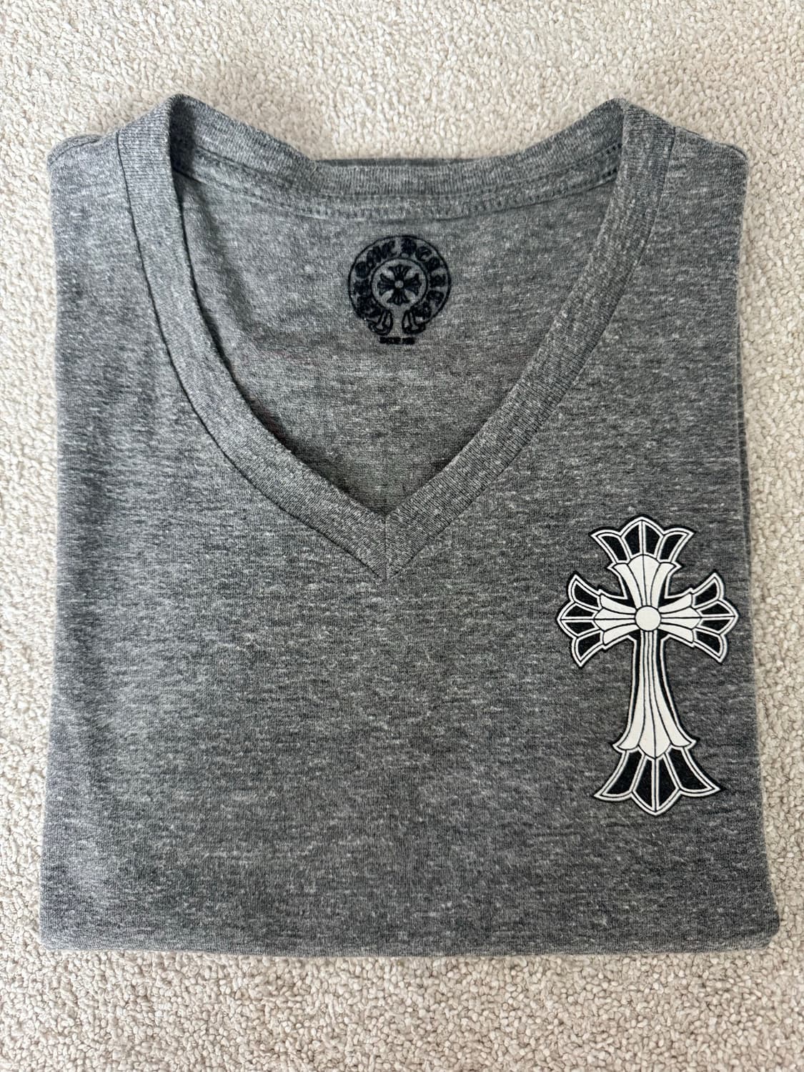 Chrome Hearts V-neck T shirt 크롬하츠브이넥티셔츠 상품이미지1