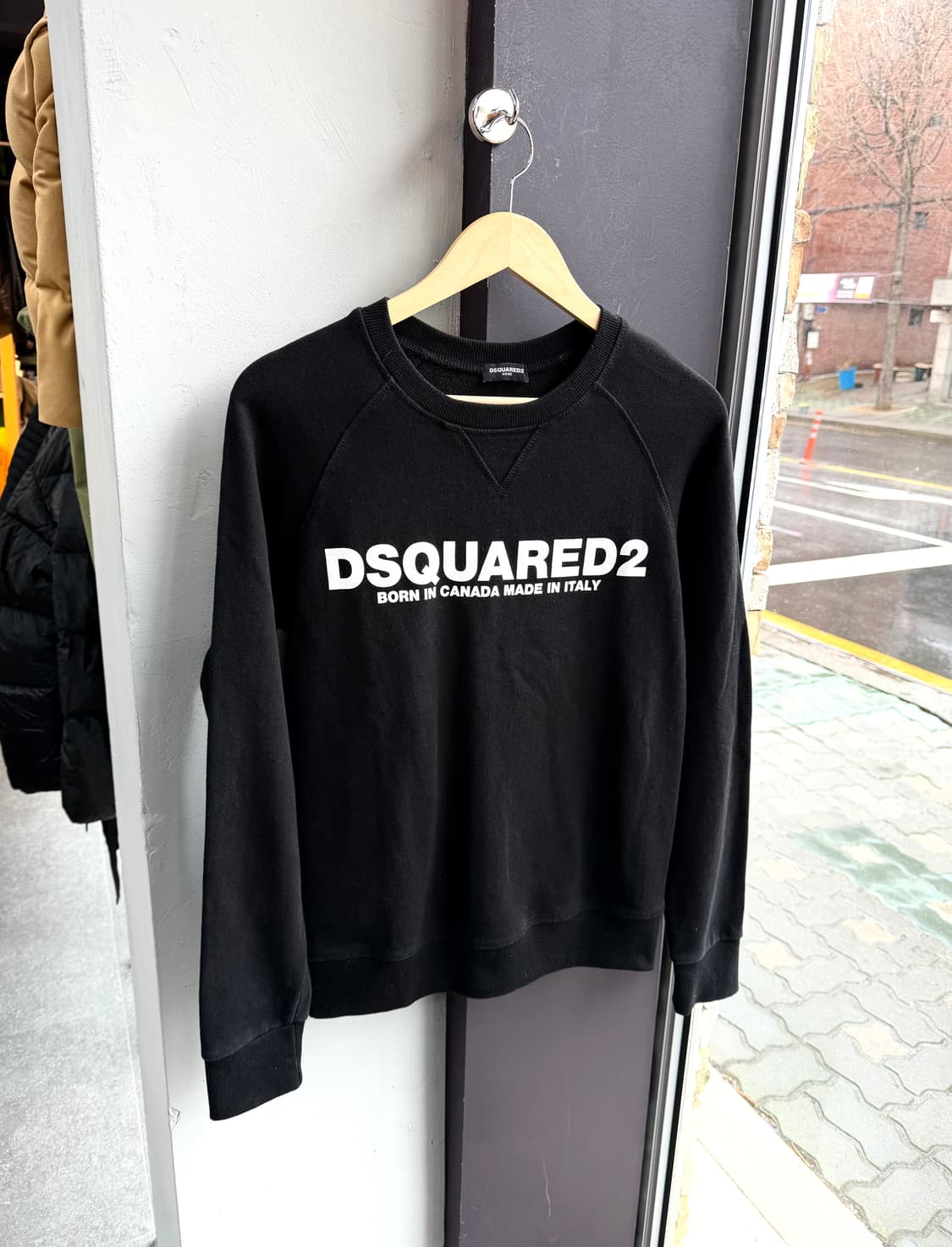 95/ 디스퀘어드2 프론트 로고 프린팅 맨투맨 상품이미지2