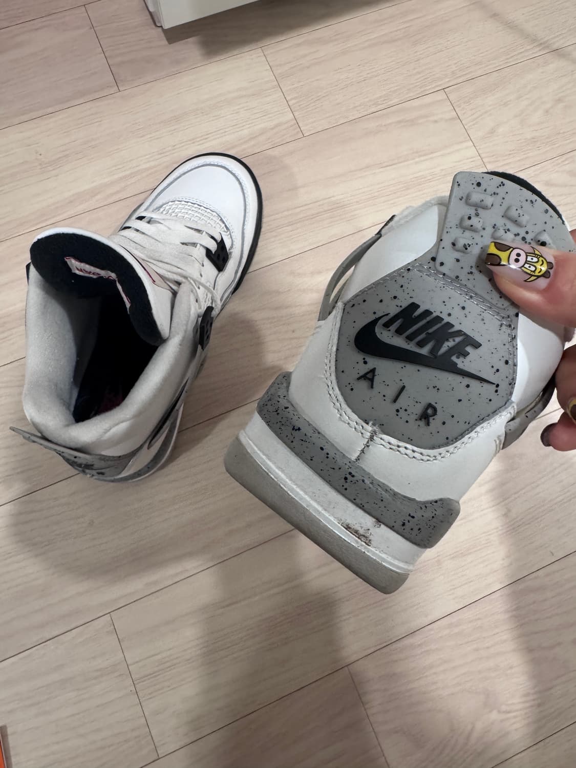 조던 레트로 4 (2025식) 235 상품이미지5