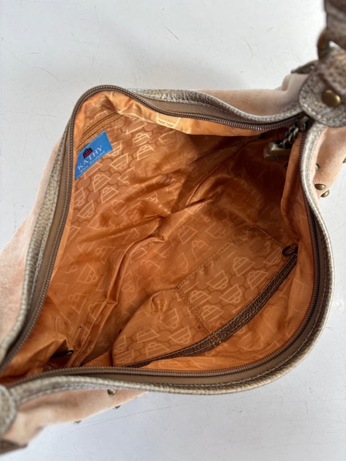 Kathy Van Zeeland Suede Bag 상품이미지6