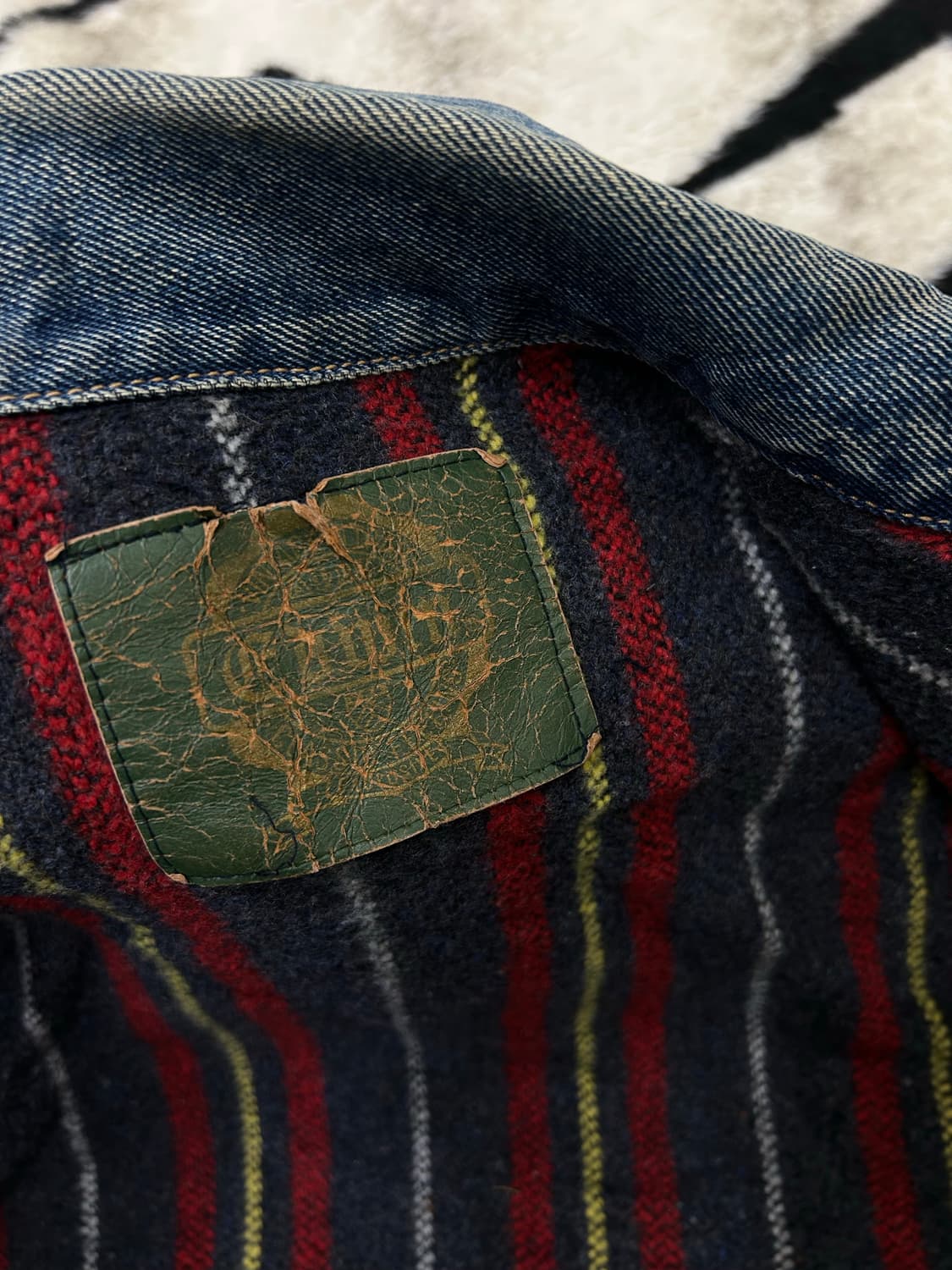 [M]에드윈 80s 패치드 누빔 오버핏 데님 자켓 상품이미지6