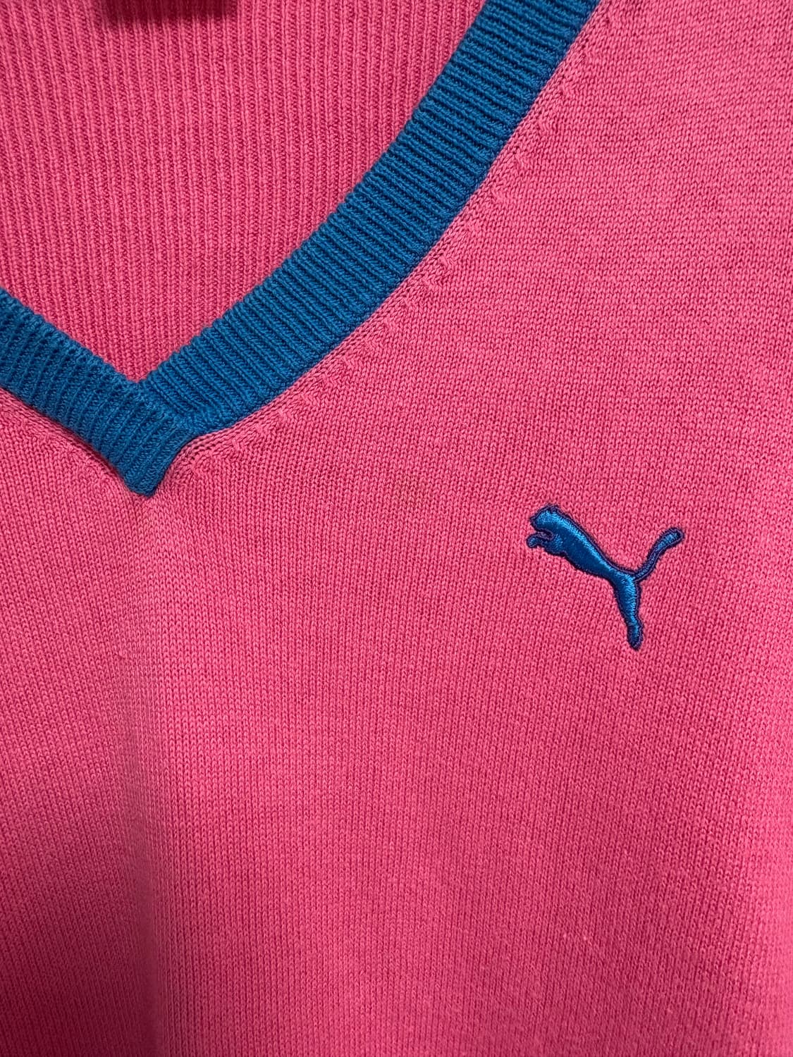 PUMA pink v-neck knit tee 상품이미지4