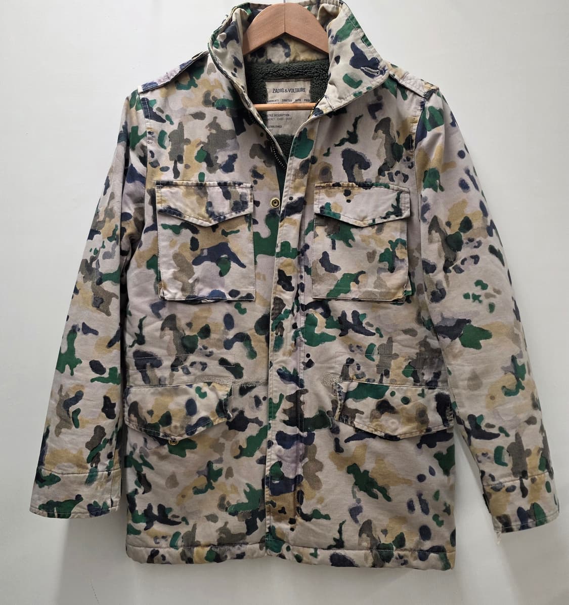 쟈딕앤볼테르 퍼안감 카모야상 겨울자켓.  싸이즈 95. 남자 상품이미지1