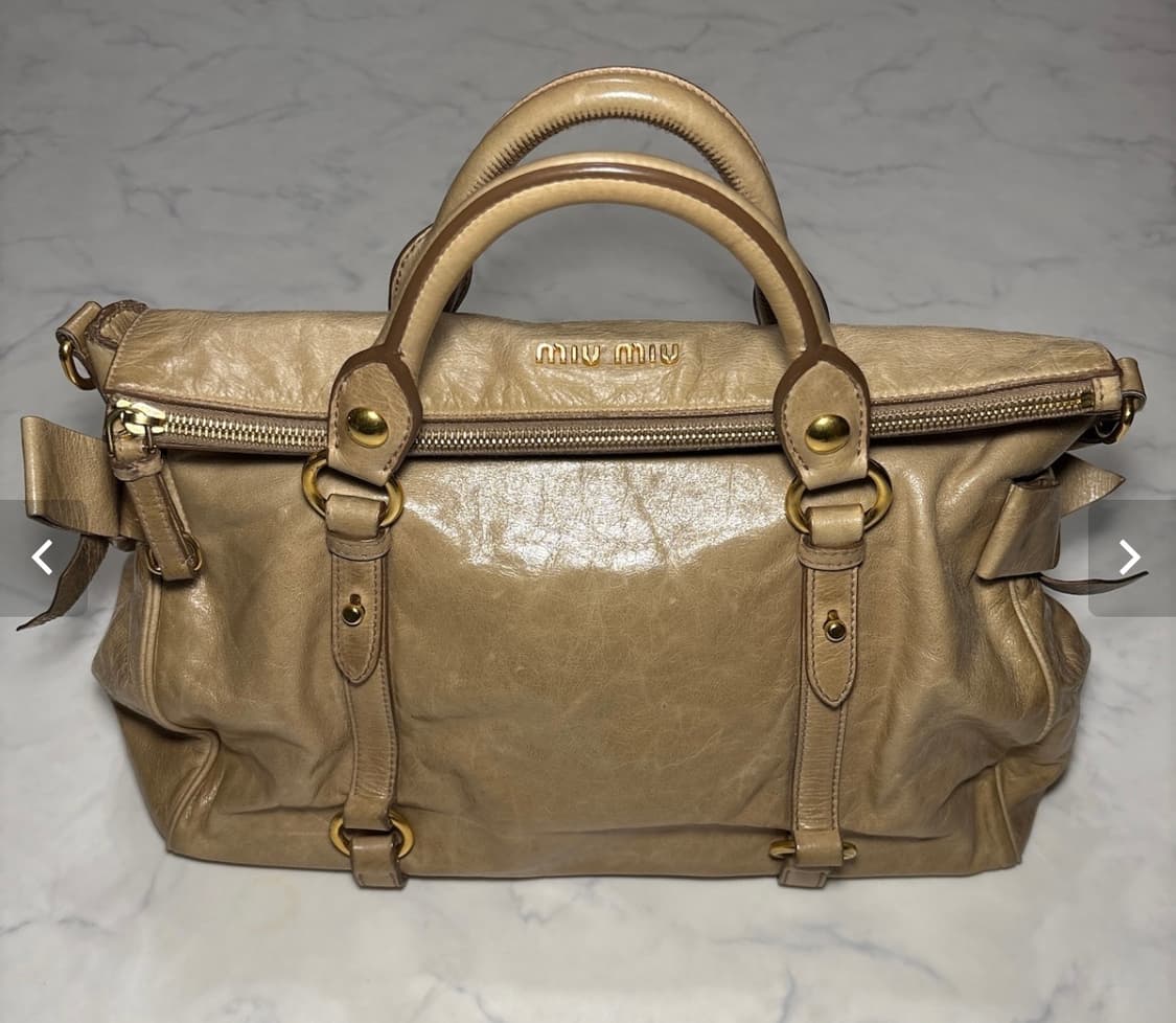 미우미우 비텔로 사첼백 상품이미지1