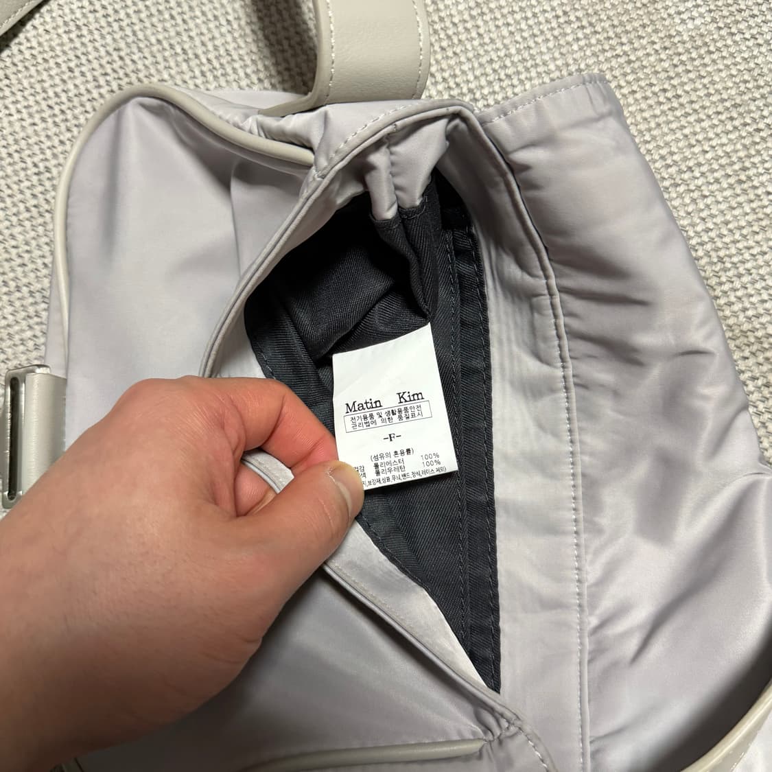 마땡킹 라이트 그레이 미니 버클백 상품이미지5