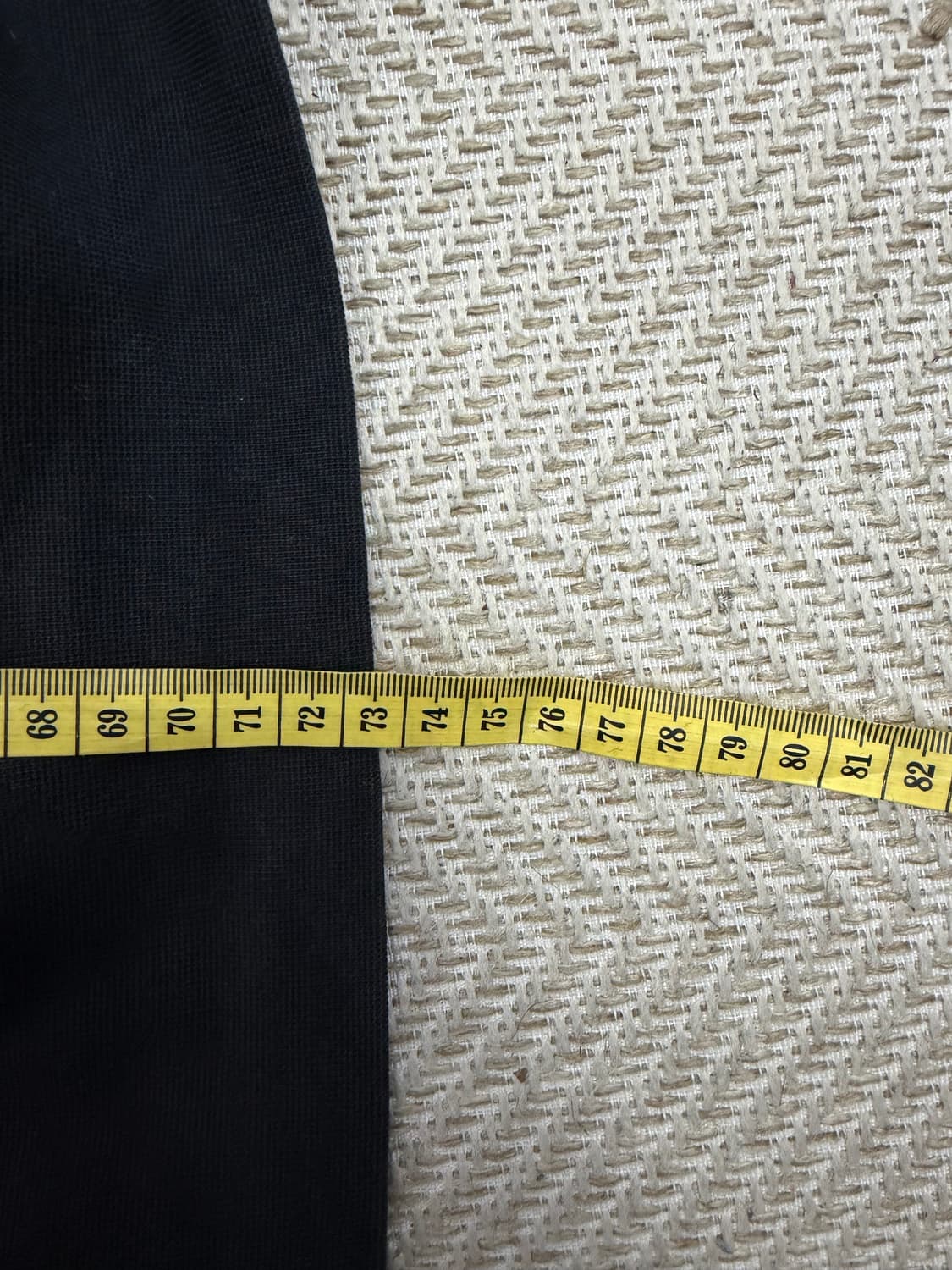 정품) 럭키슈에뜨 블랙 루즈핏 맨투맨 M 상품이미지9