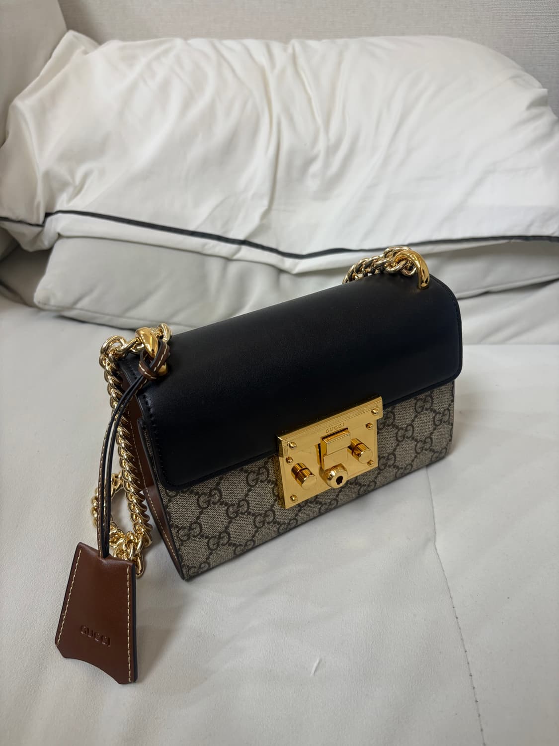 구찌 패들락 상품이미지1