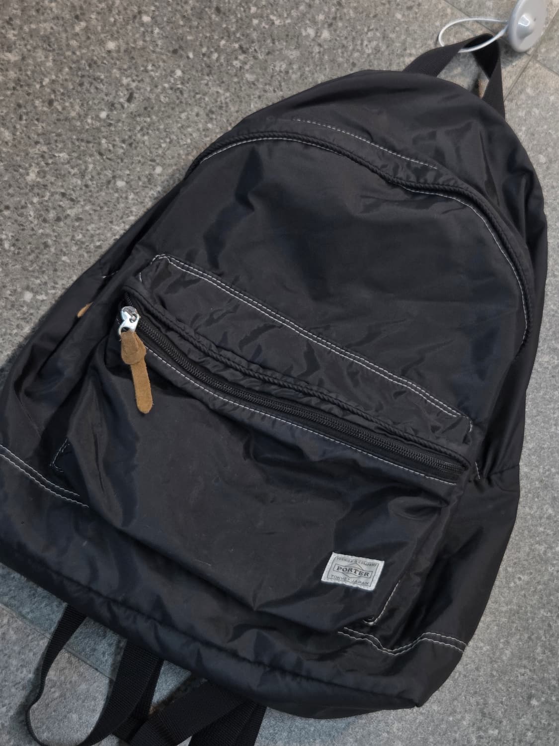 Porter 포터 블랙스티치 백팩 상품이미지1