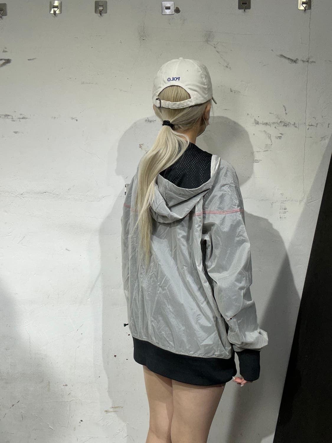 나이키 그레이 테크팩 후드 바람막이 트랙 자켓 XL 상품이미지3