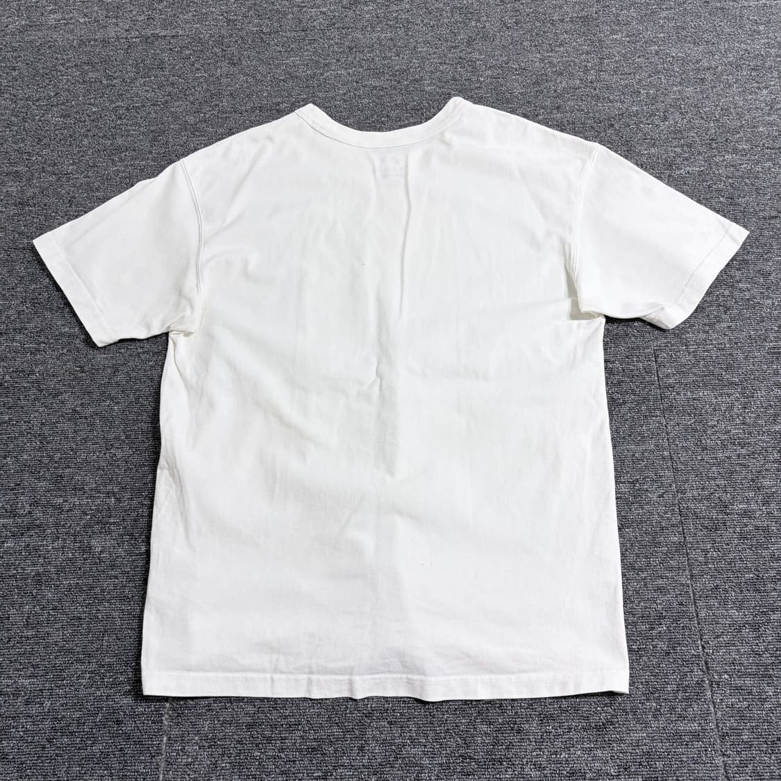 나이키 프리미엄 에센셜 반팔티 상품이미지5