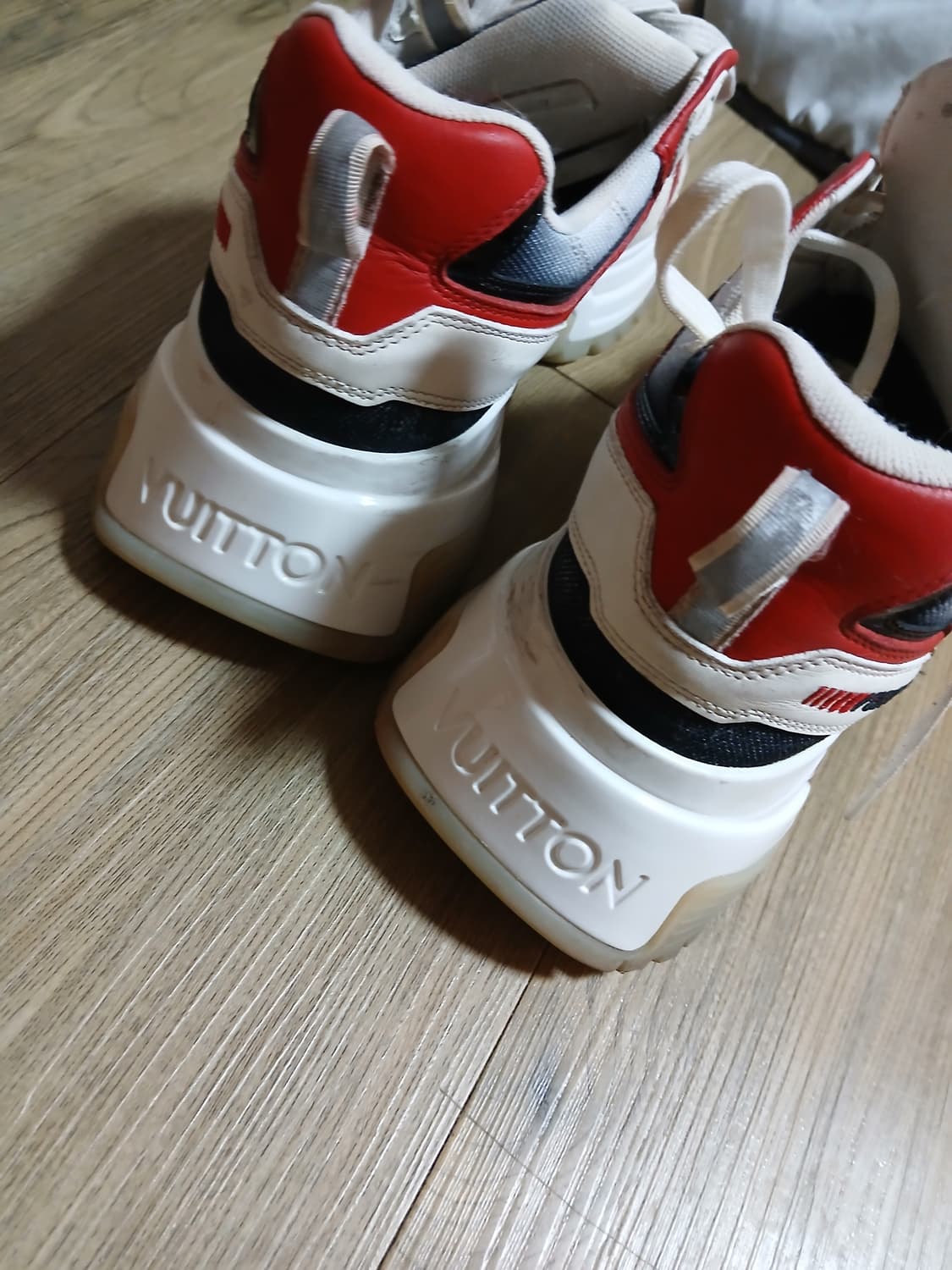 루이비통 키높이 스니커즈  260 상품이미지2