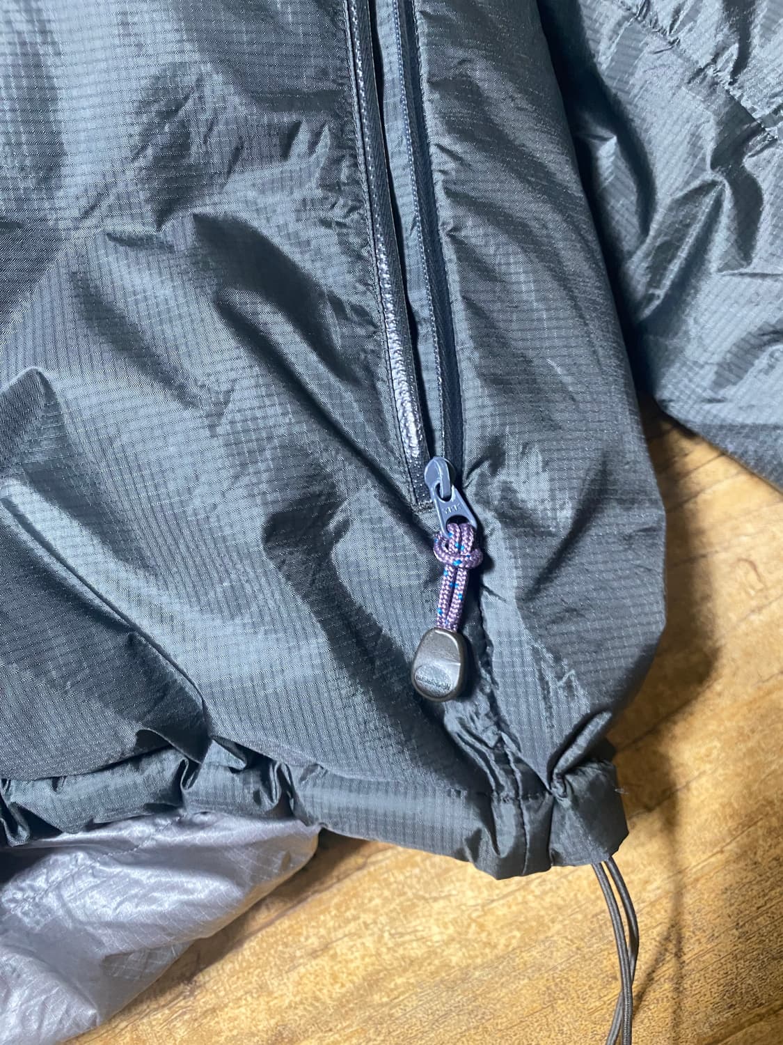 몽벨 제펜 웬드스토퍼 패딩 상품이미지3