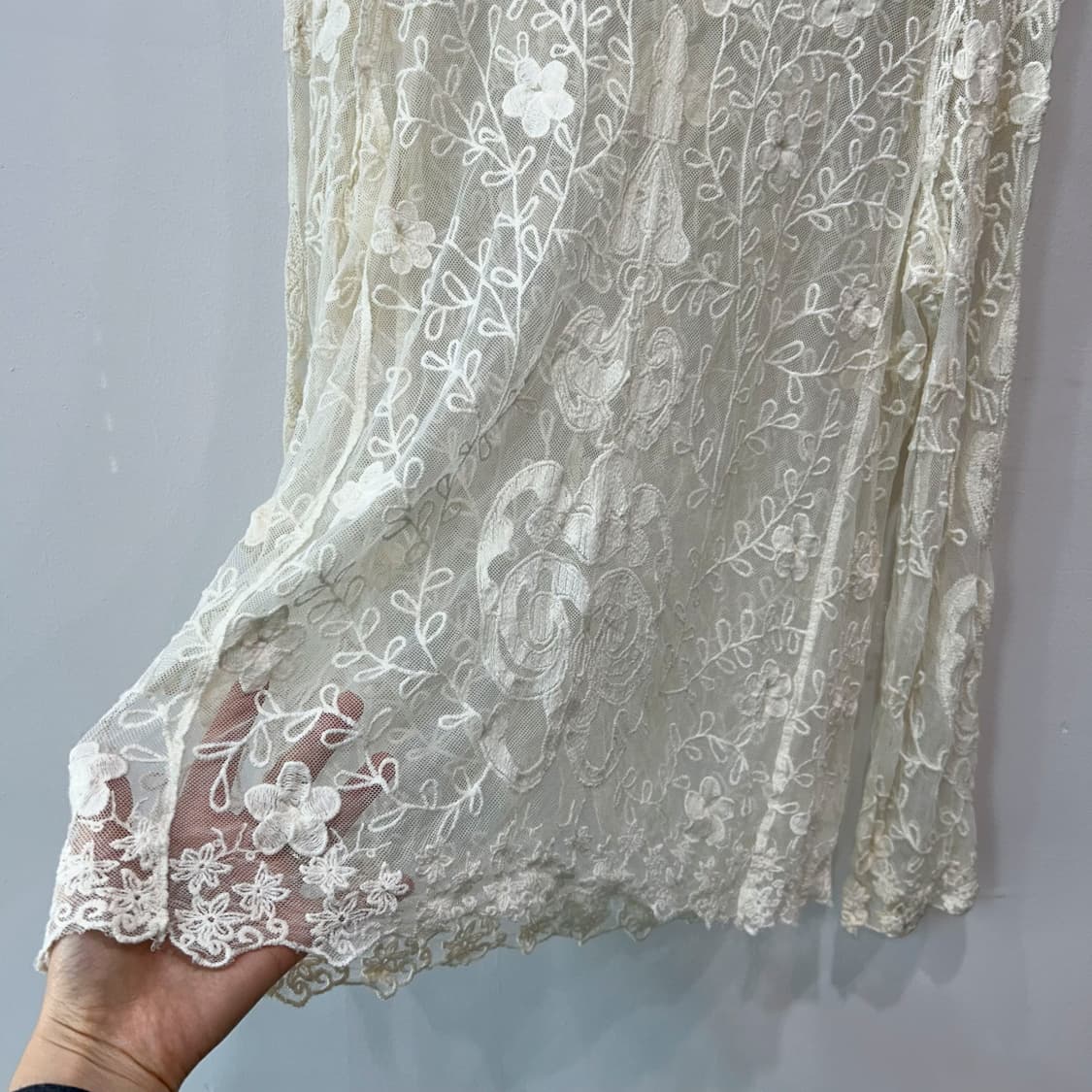 아이보리 에스닉 크로셰 레이스 블라우스 상품이미지3