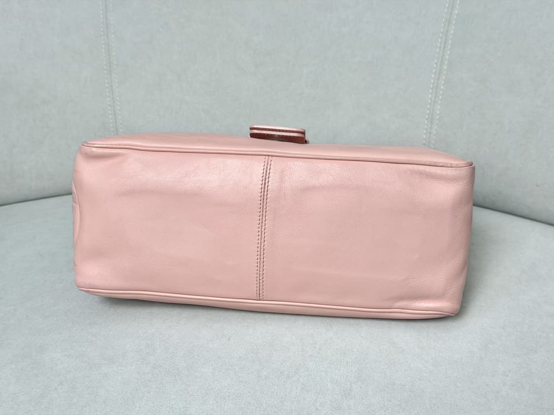 조르지오 아르마니 레더 버클 숄더백 상품이미지6