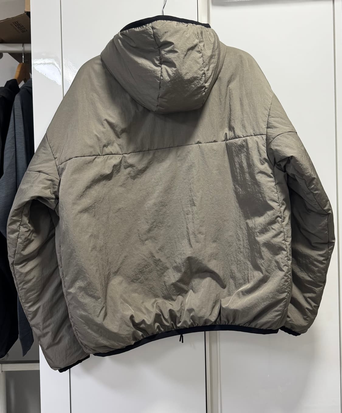 모이프 AW24 더블집 인슐레이티드 파카 스톤 1사이즈 상품이미지4