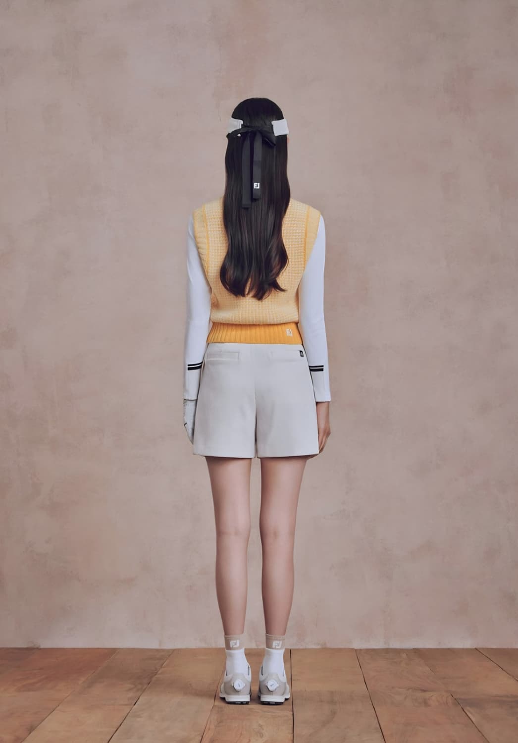 풋조이 벨로아 크롭 니트베스트 66~날씬77사이즈(L) 상품이미지2