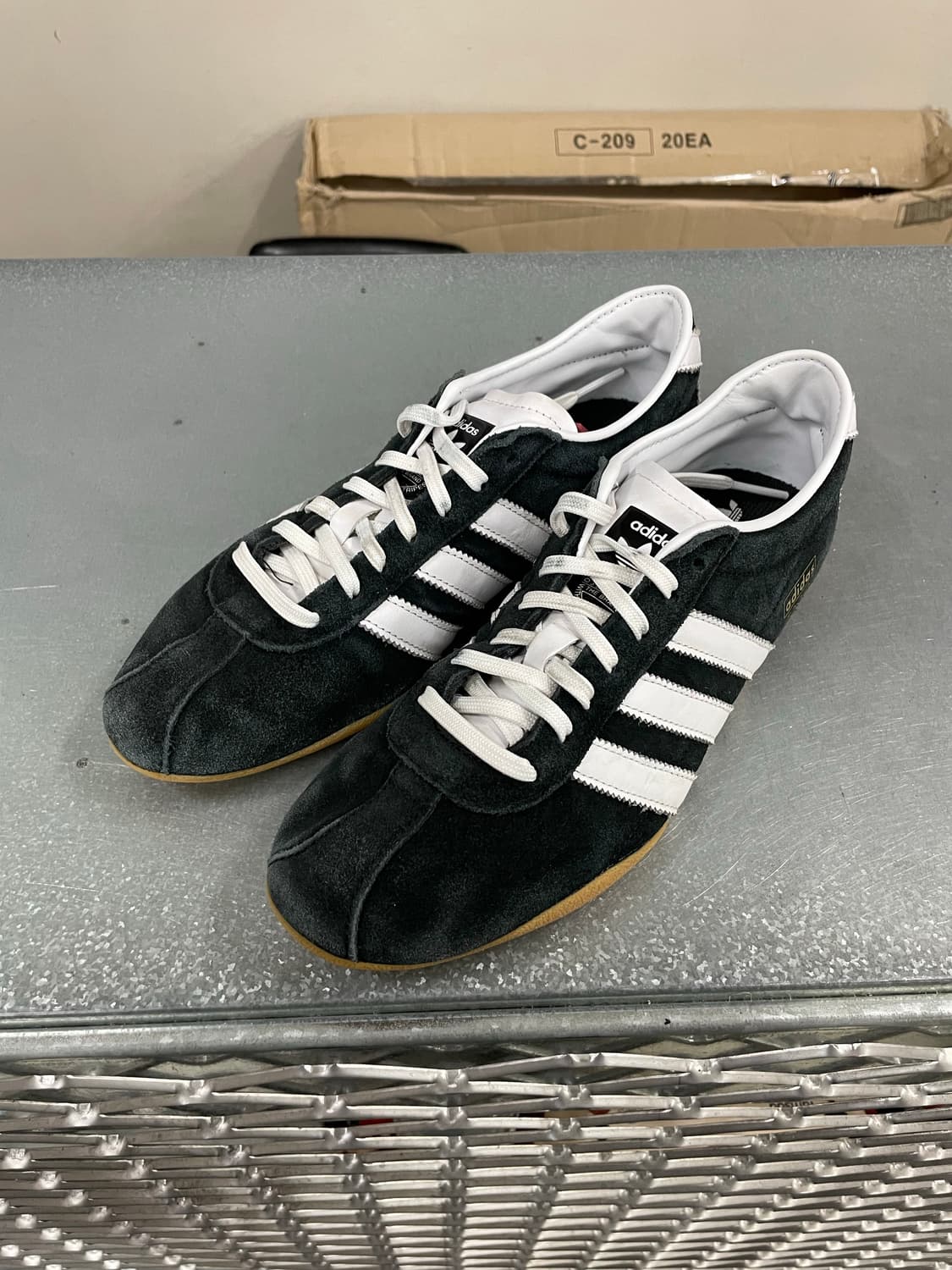 아디다스 도쿄 코어 블랙 260 상품이미지2