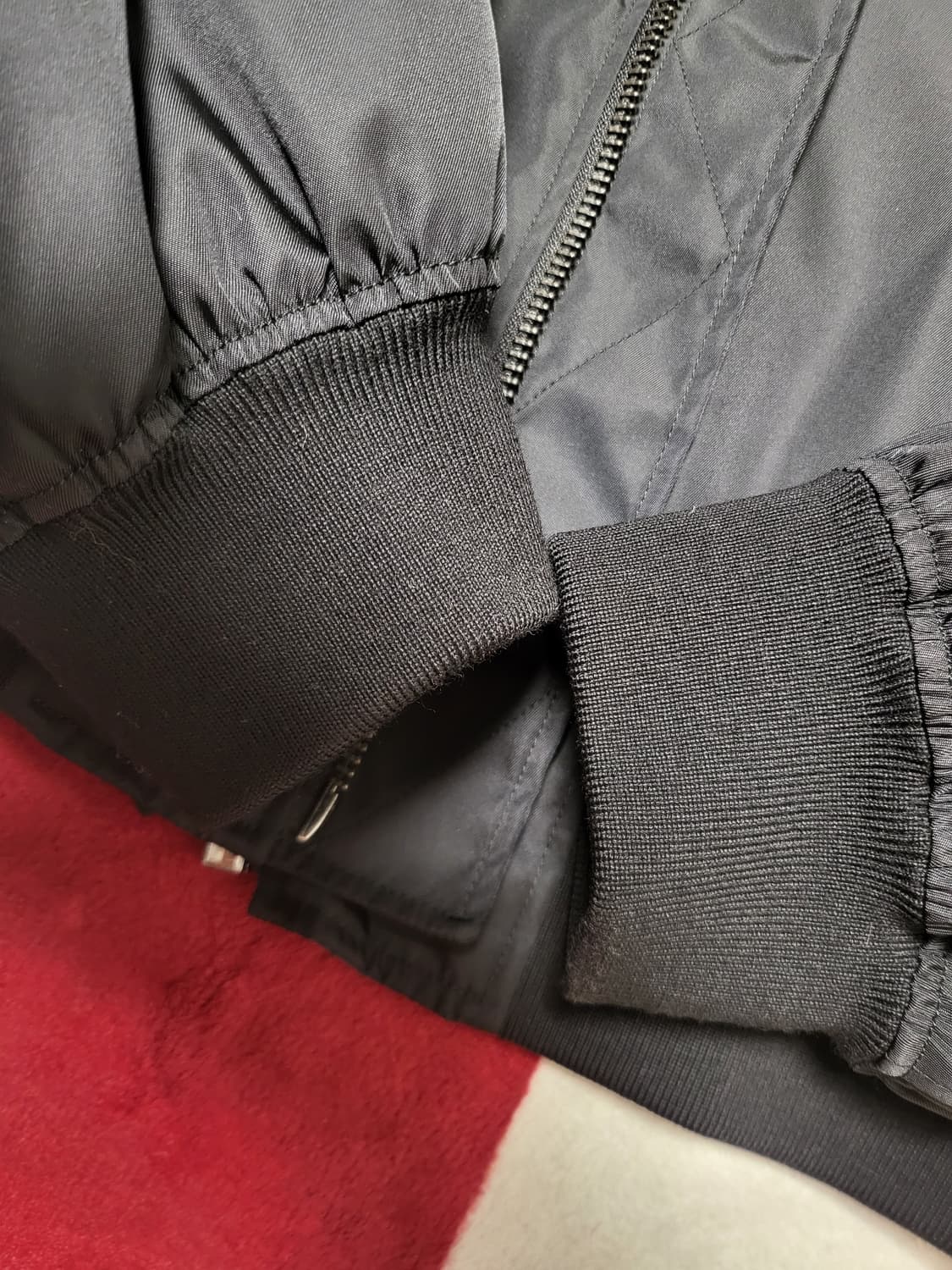 프라다 리나일론 봄버 자켓 상품이미지4