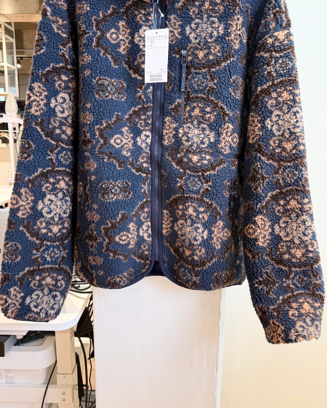 빔즈 하트 네이비 다마스크 패턴 플리스 자켓  상품이미지5