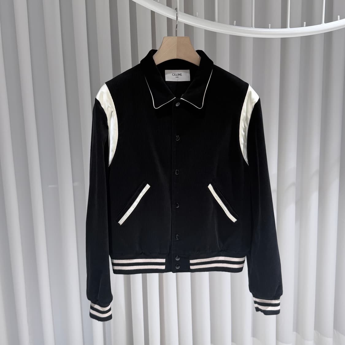 54 / 셀린느 코듀로이 블랙 테디 자켓 상품이미지3